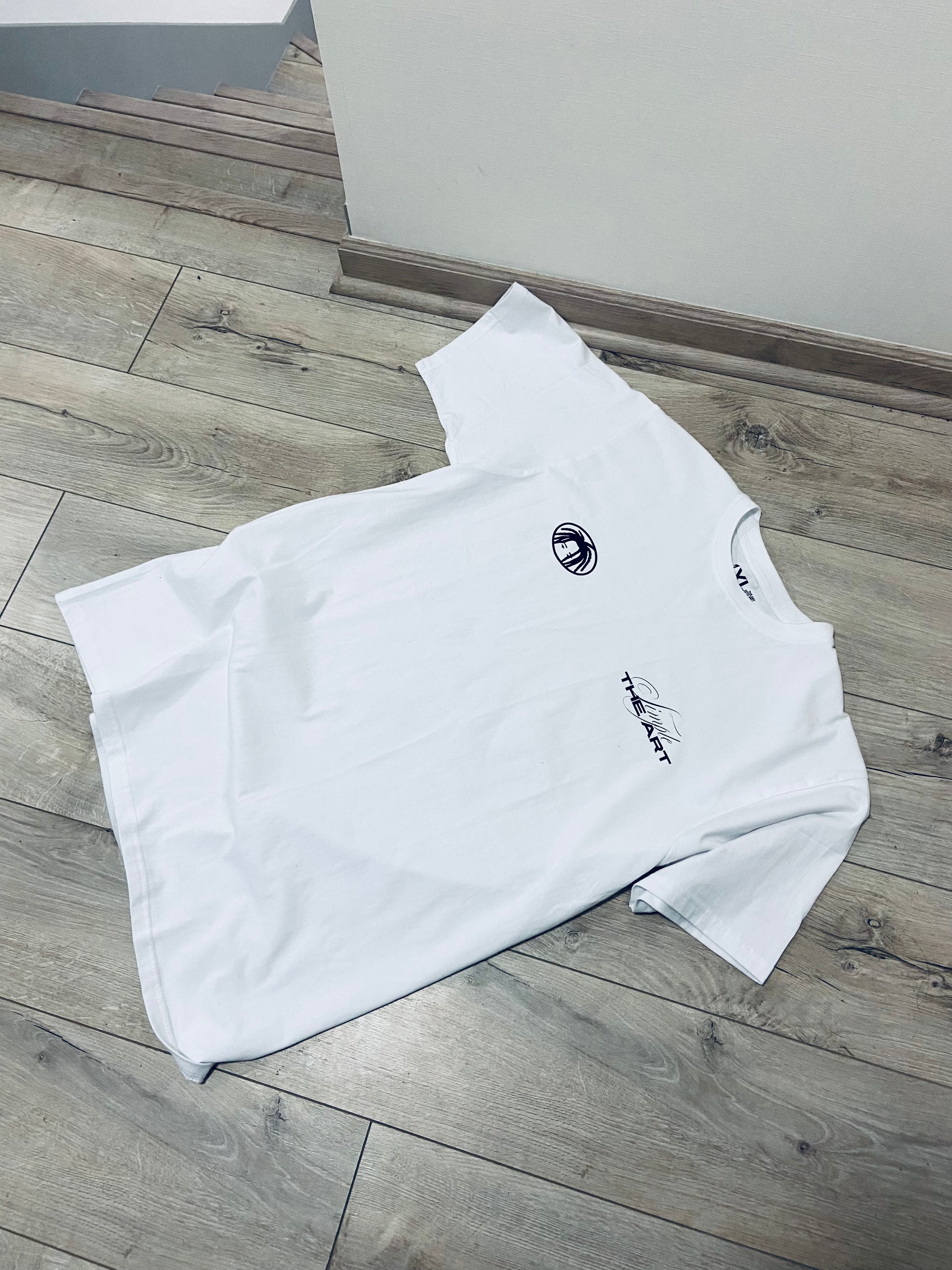 THE ART SIMPLE – TEE