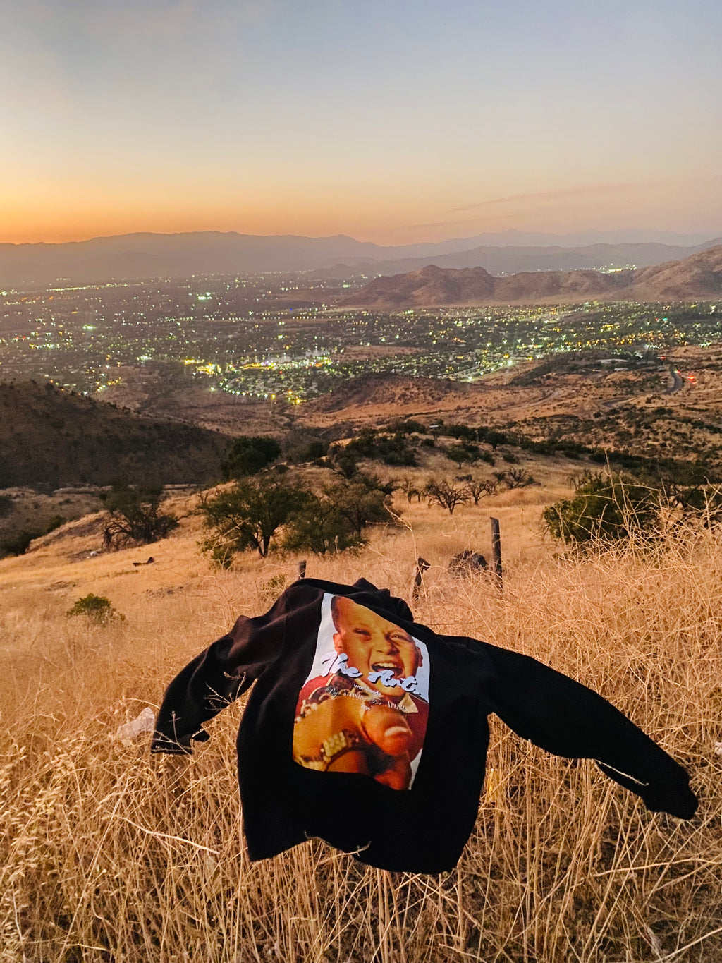 YOUNG & RICH – HOODIE